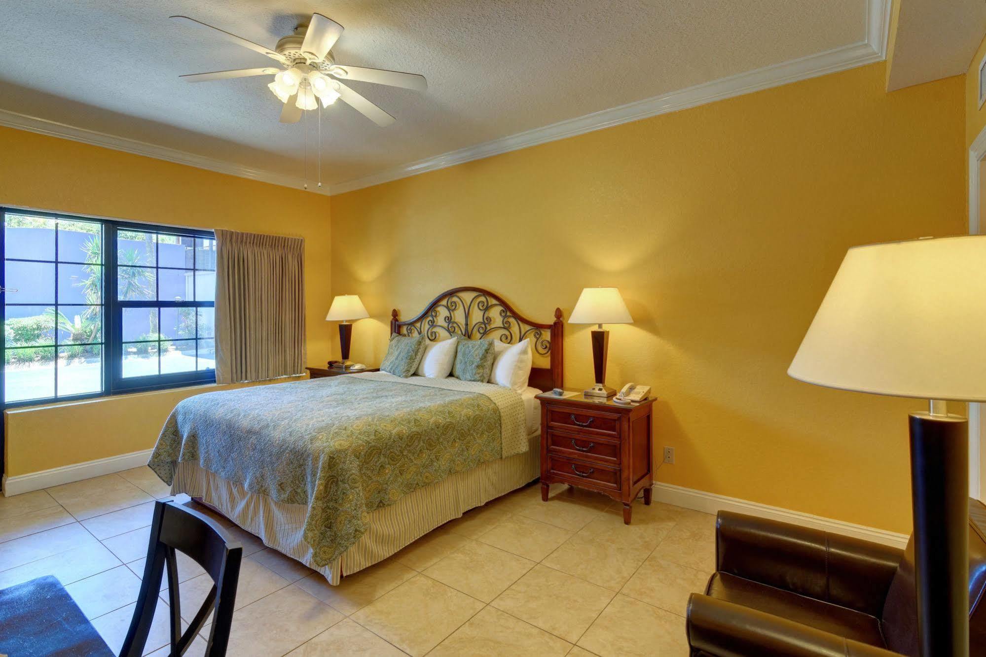 Beachside Inn Destin Exterior photo